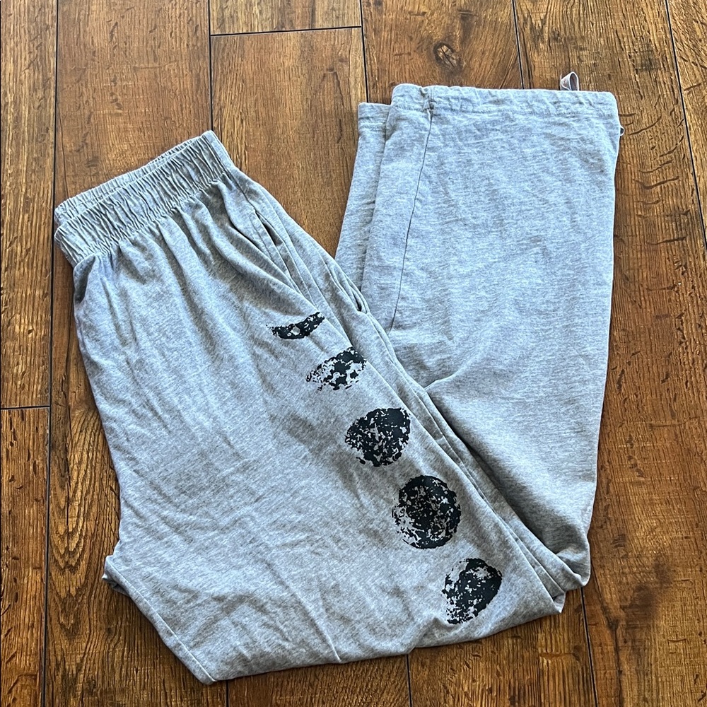 Stylish Gray Joggers with Black Pattern